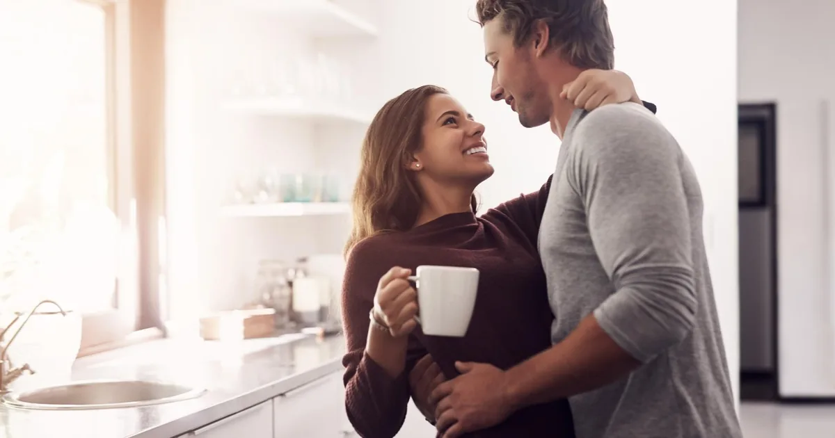 Эмоциональная близость: 8 ритуалов пары, которые сближают