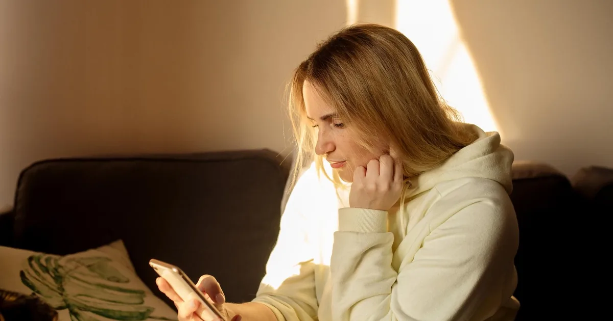 Как начать переписку, чтобы заинтересовать: 7 фраз, которые работают