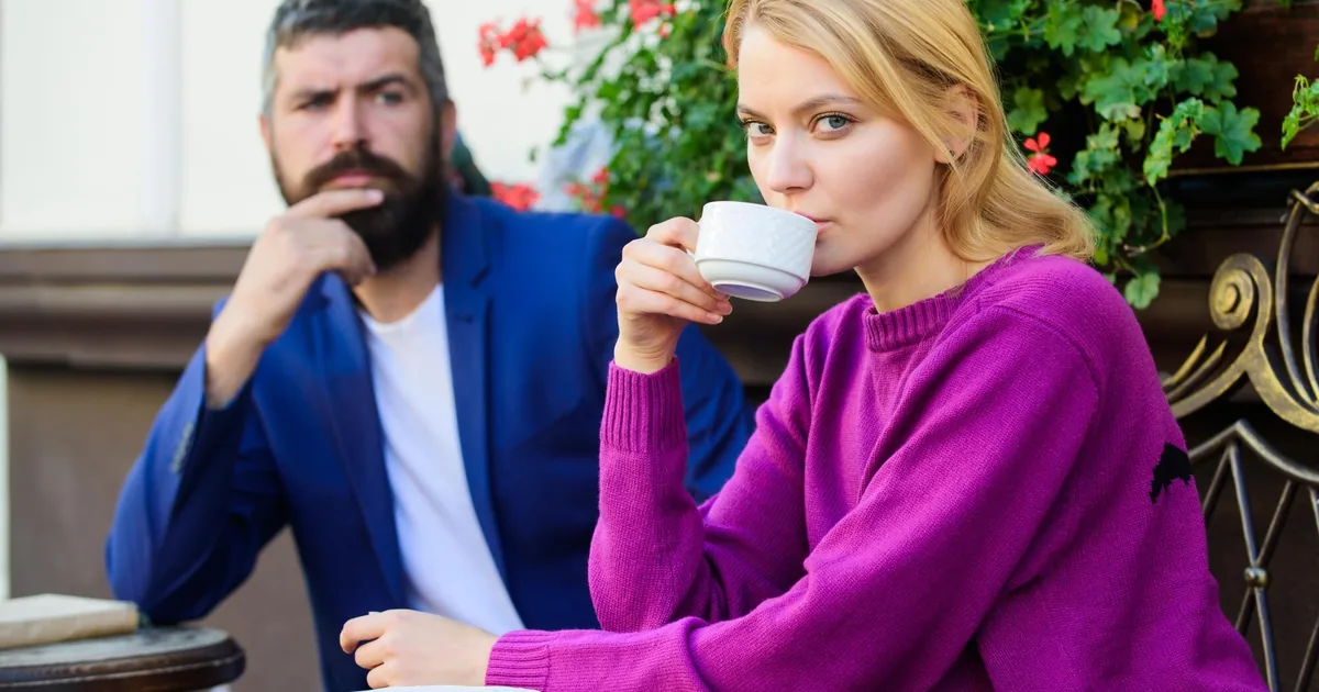 Как общаться с девушкой: 5 тем, которые убивают интерес, и 5, которые зажигают